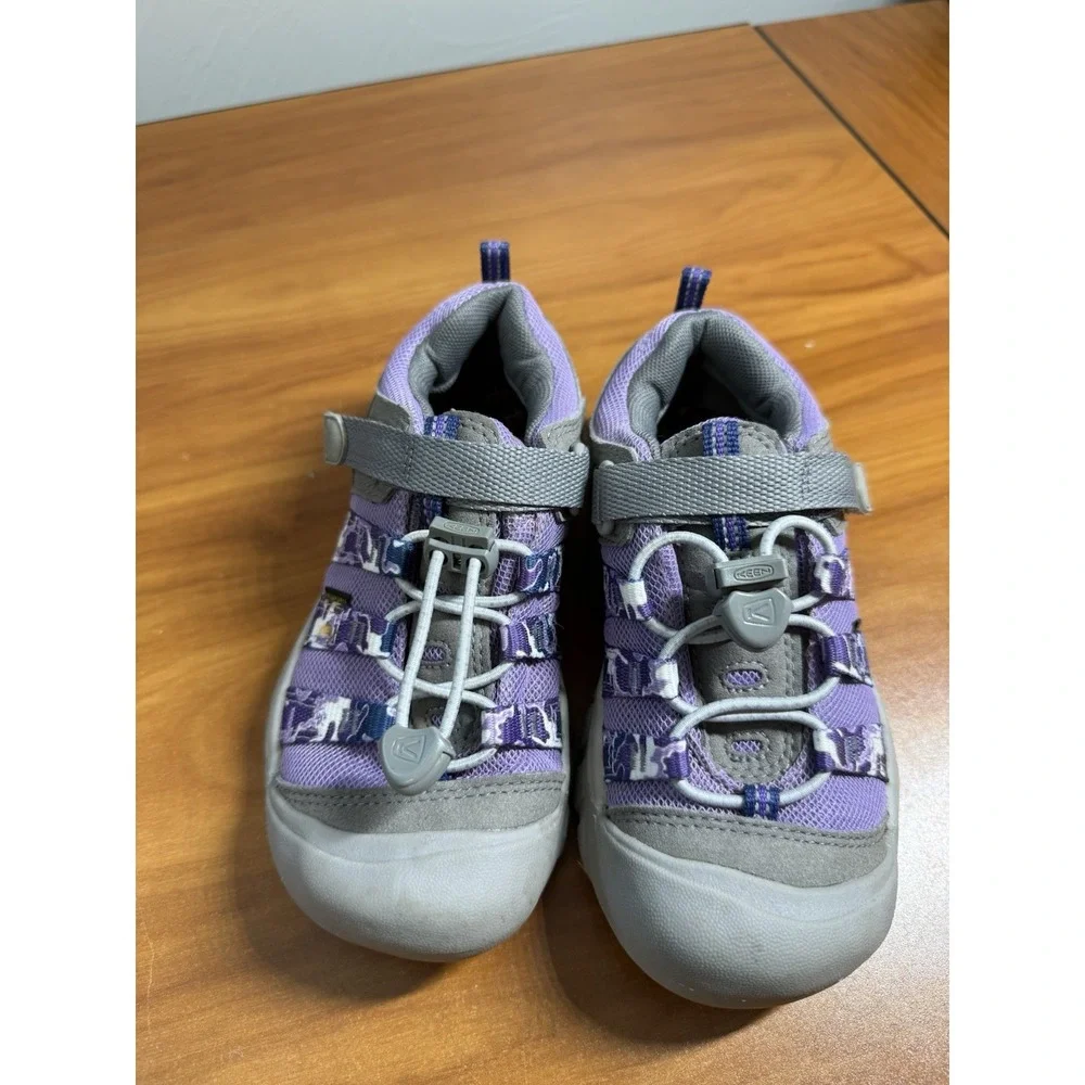 KEEN Kids Newport Purple Gray Camo Round Toe Low Top Sneakers 13 Hiking Outdoor